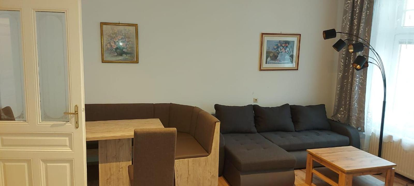 Villa Scs Naehe Wiener Neudorf Buitenkant foto
